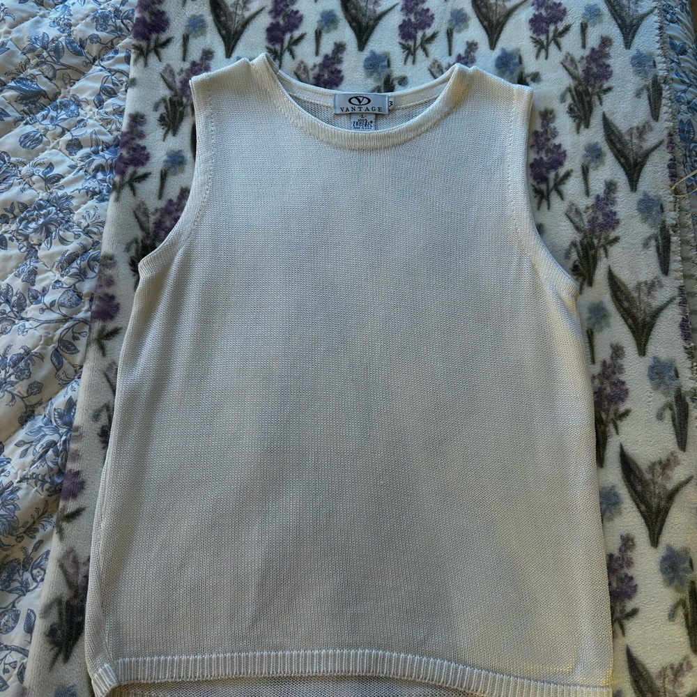 Vantage Sleeveless Knit Tank Top - White